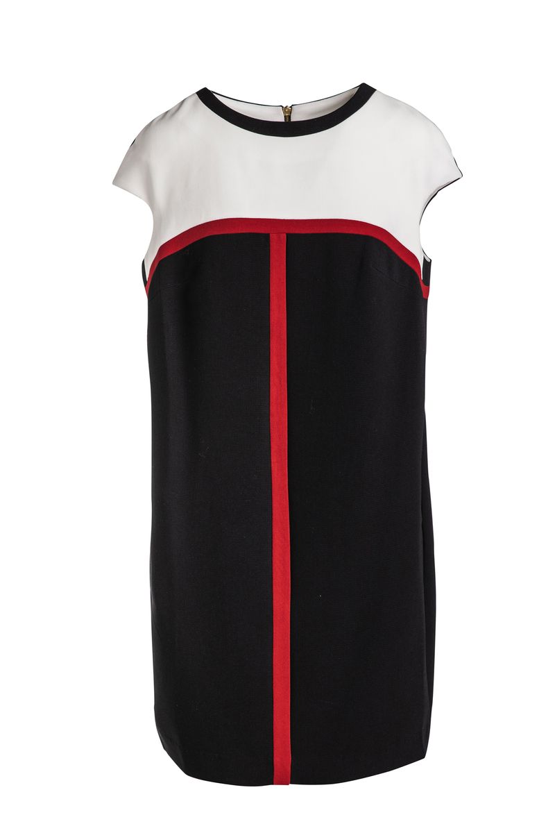 Streifenverzierter Sackkleid
