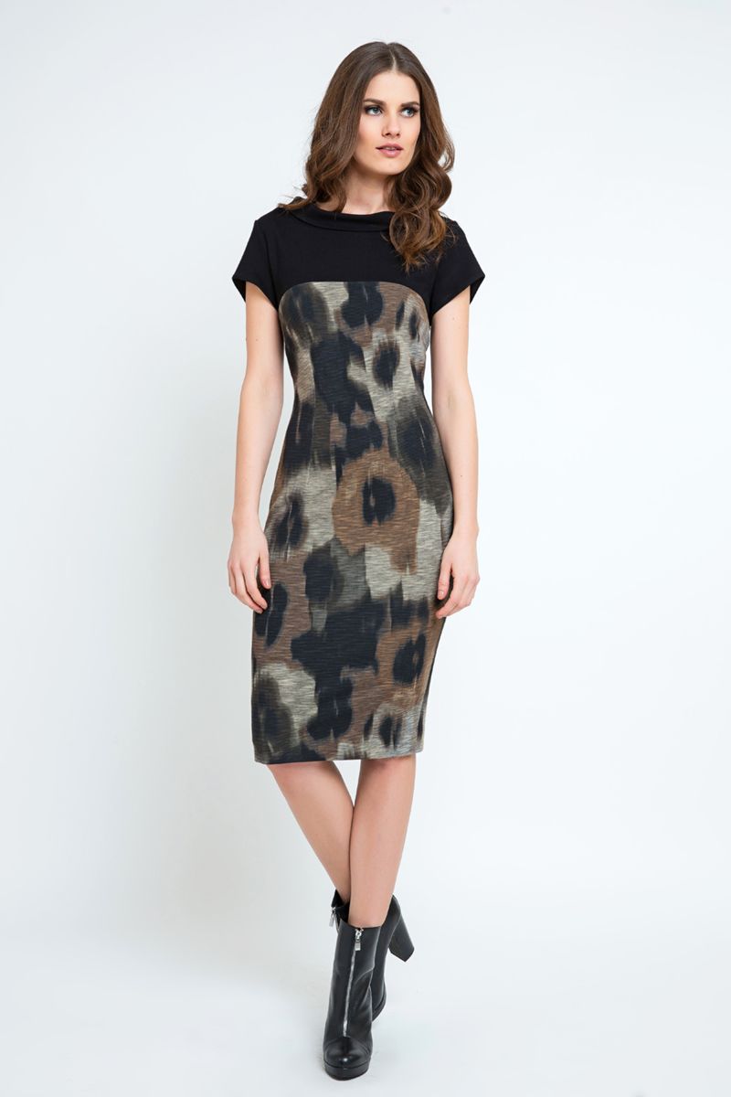 Abstraktes Kleid mit geradem Schnitt
