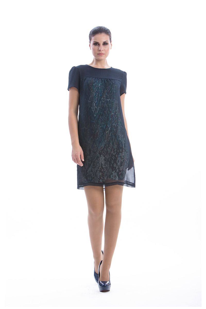 Doppellagiges Kleid