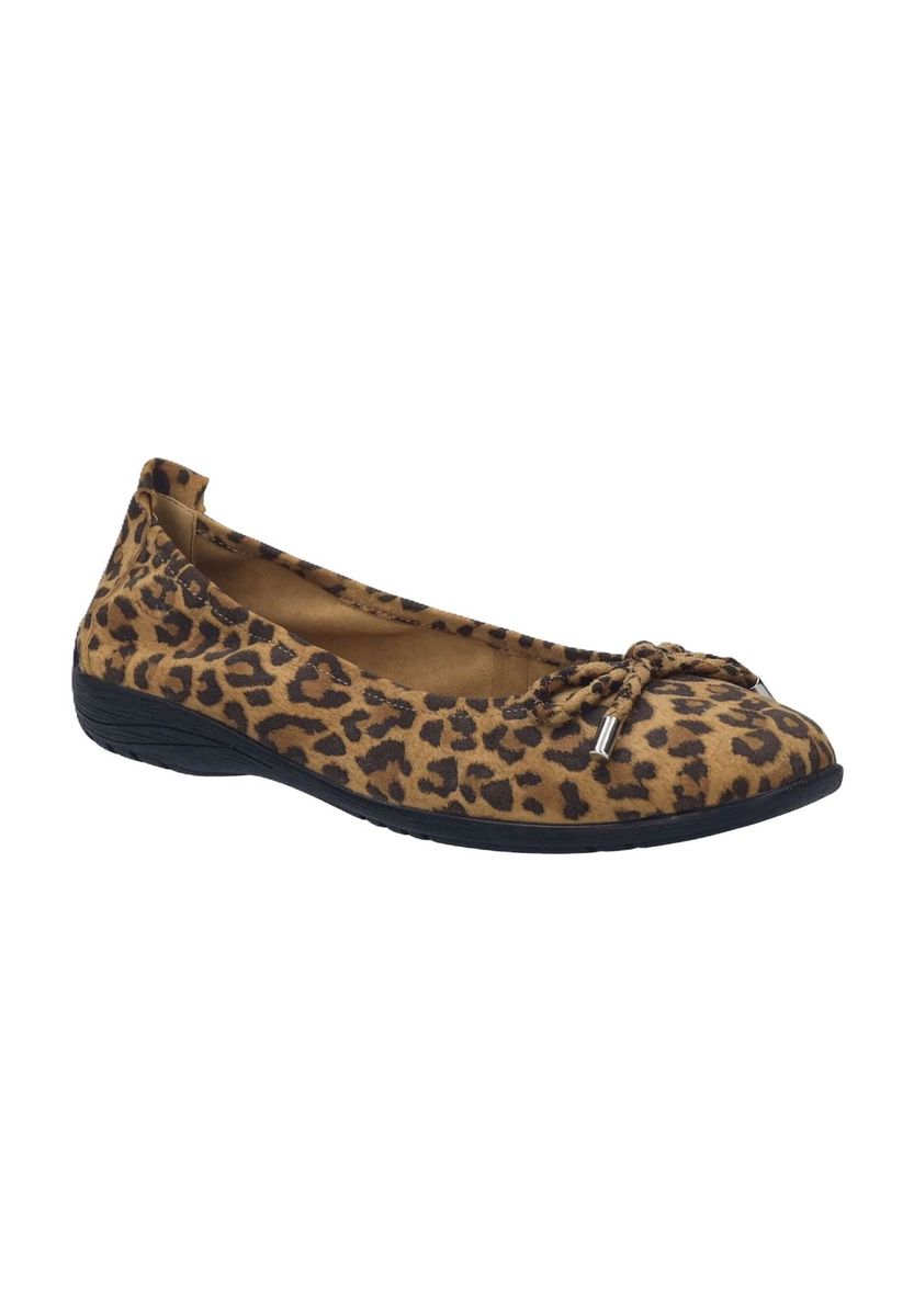 Ballerinas aus Leder mit Leopardenmuster