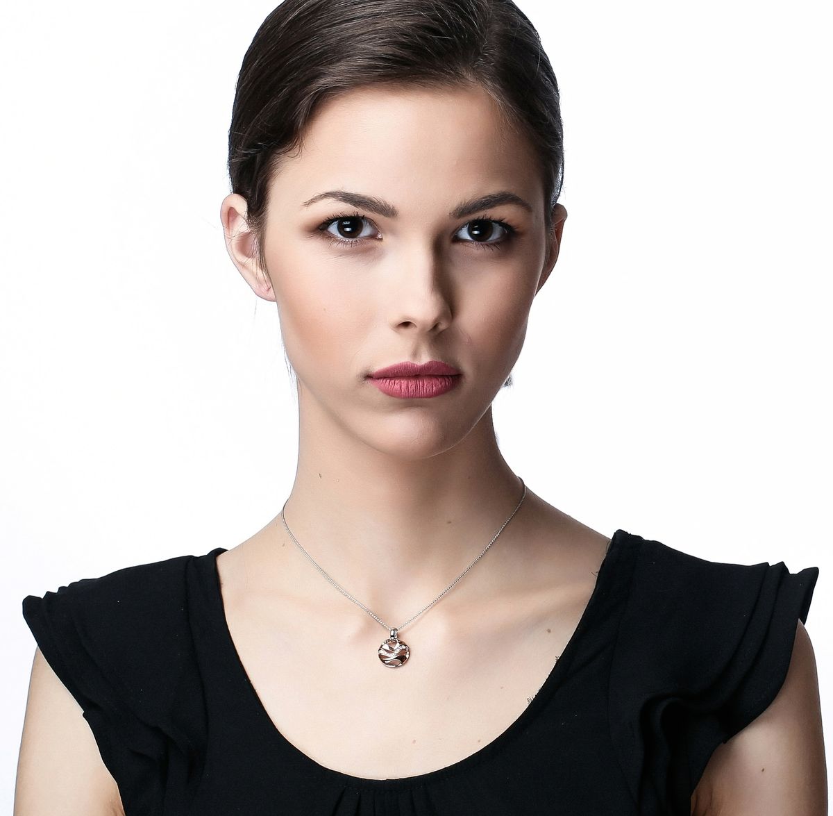 Elegante zweifarbige Halskette mit Wellenanhänger
