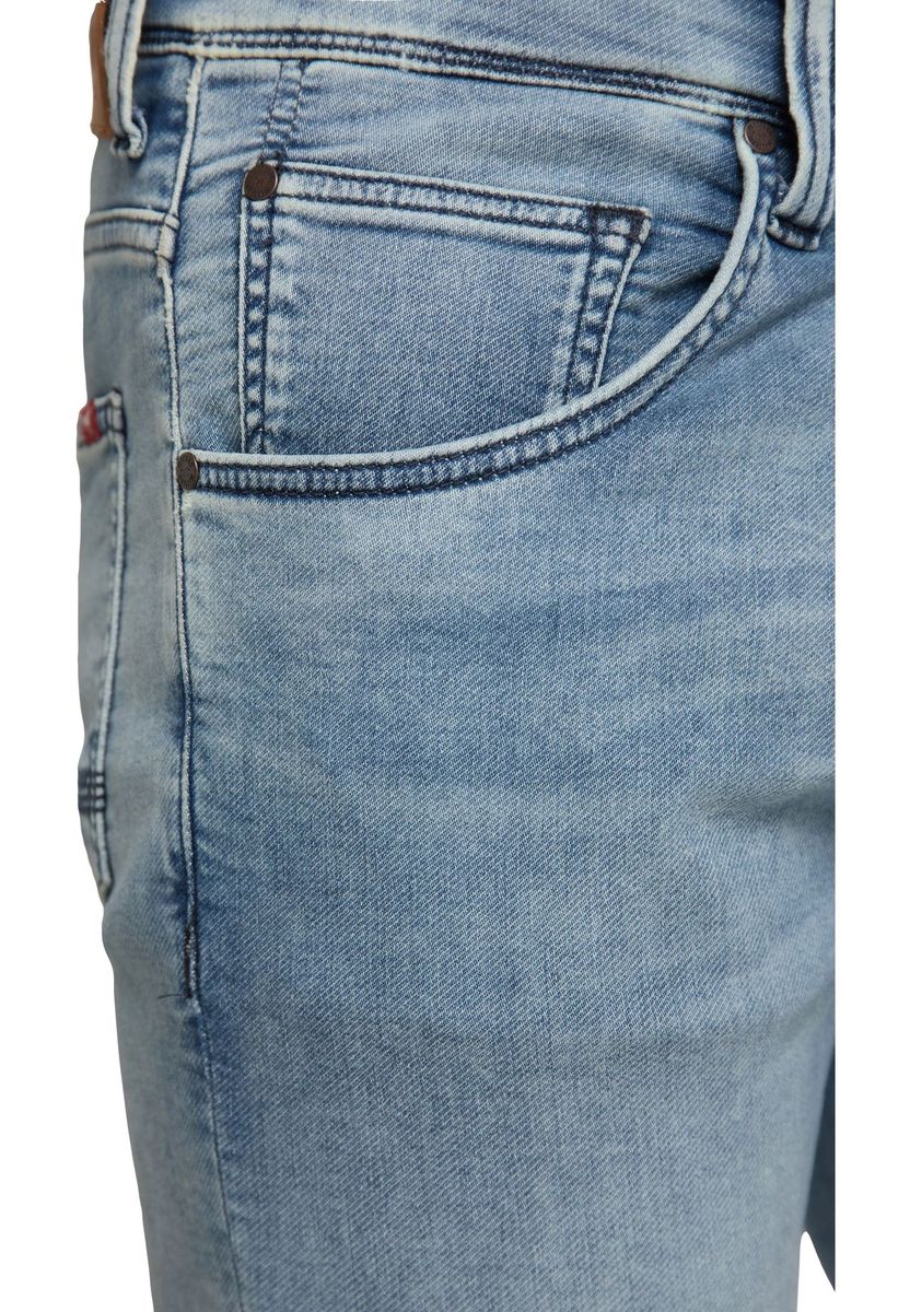 Jeansshorts mit Umschlag am Saum