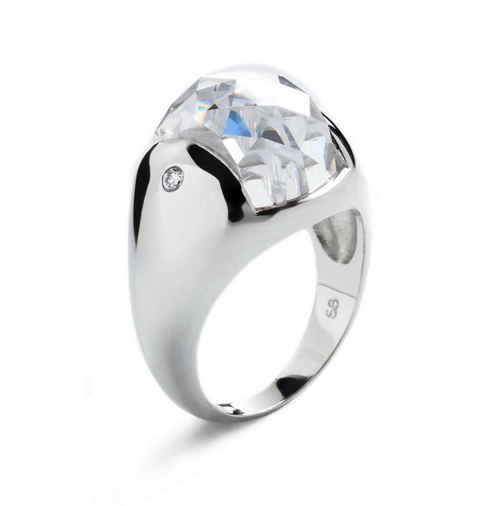Markanter Statement-Ring mit großem Kristall