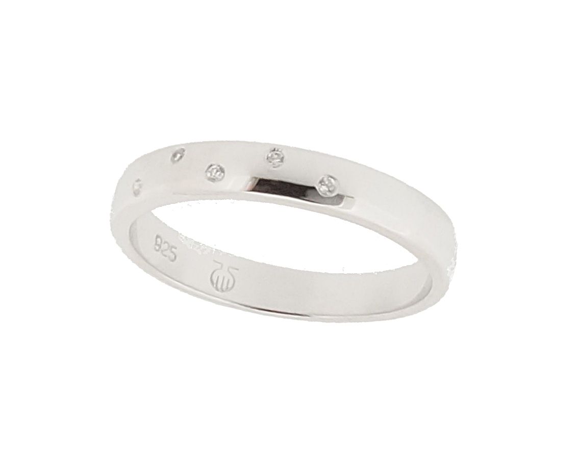 Eleganter Silberring mit Zirkoniasteinen