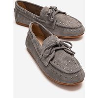 Wildleder-Slipper mit Nietenverzierung
