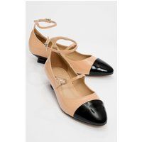 Mary Jane Pumps mit Lack-Kappe