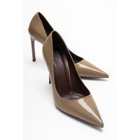 Minimalistische Stiletto-Pumps in Glanzoptik