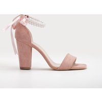 Sandalen mit Blockabsatz und Perlen