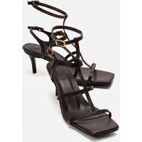 Riemchensandalen mit eckiger Zehenpartie