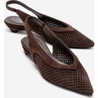 Slingbacks aus Wildleder mit Lasercut