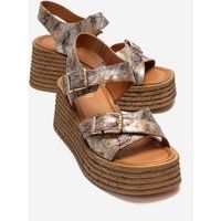 Plateau-Sandalen mit Metallic-Struktur