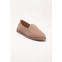 Spitze Wildleder-Slipper