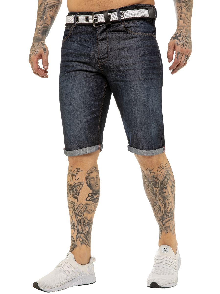 Schmal geschnittene Denim-Shorts mit Gürtel