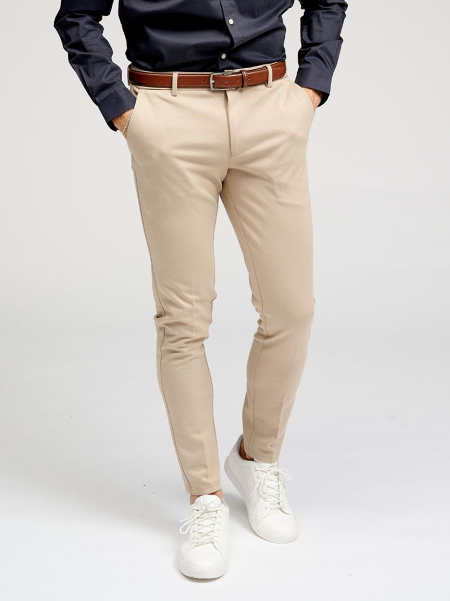 Schmal geschnittene Performance-Stretch-Hose