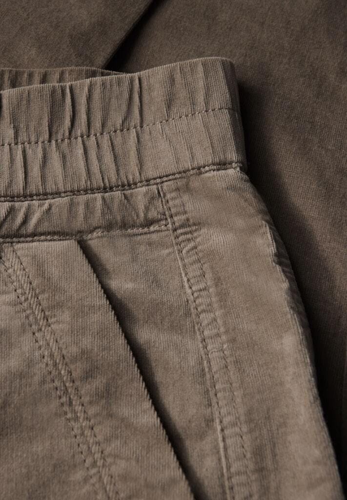 Lässige Cordhose mit Kordelzug