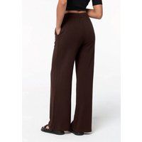 Fließende Viskosehose mit weitem Bein