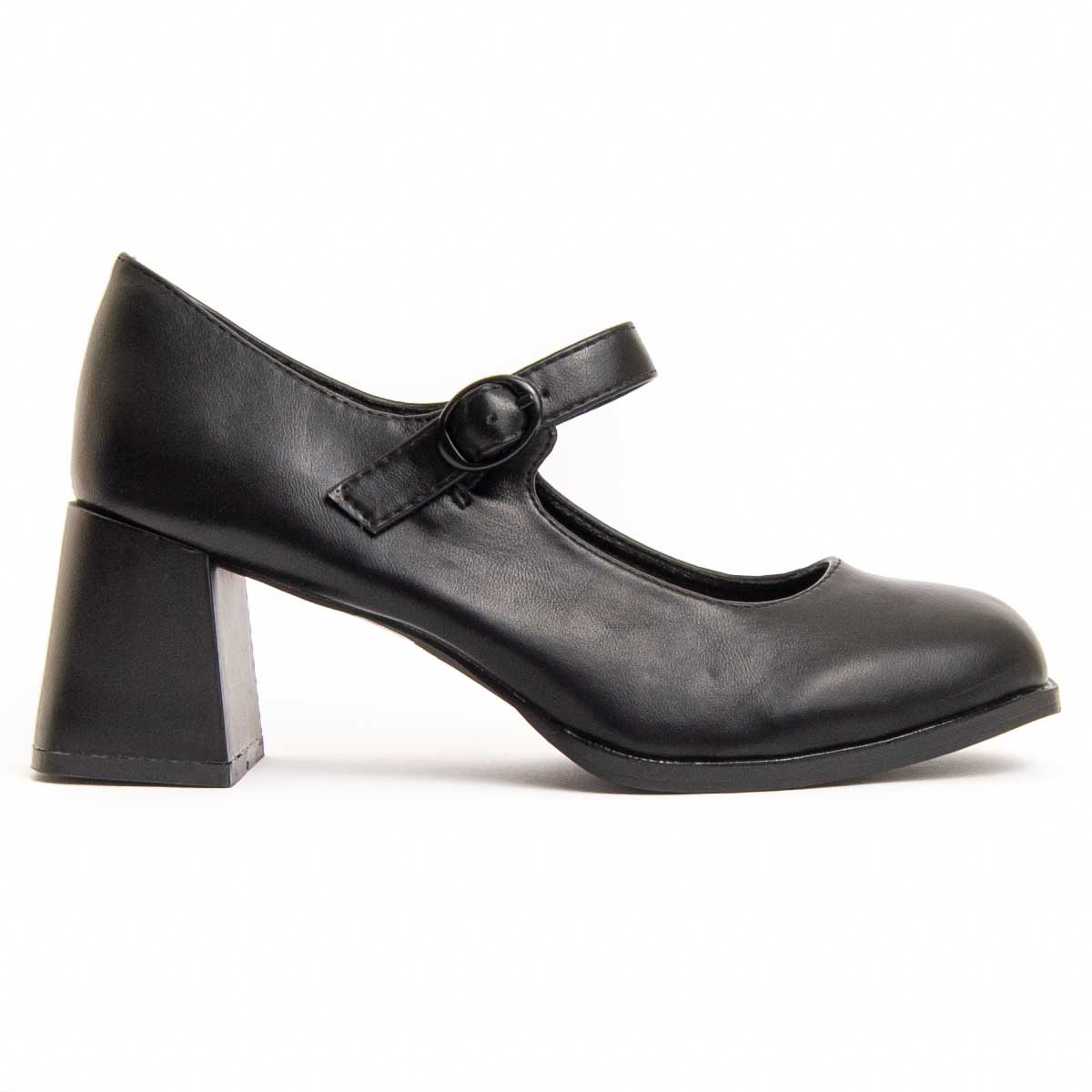 Klassische Mary Janes mit Blockabsatz