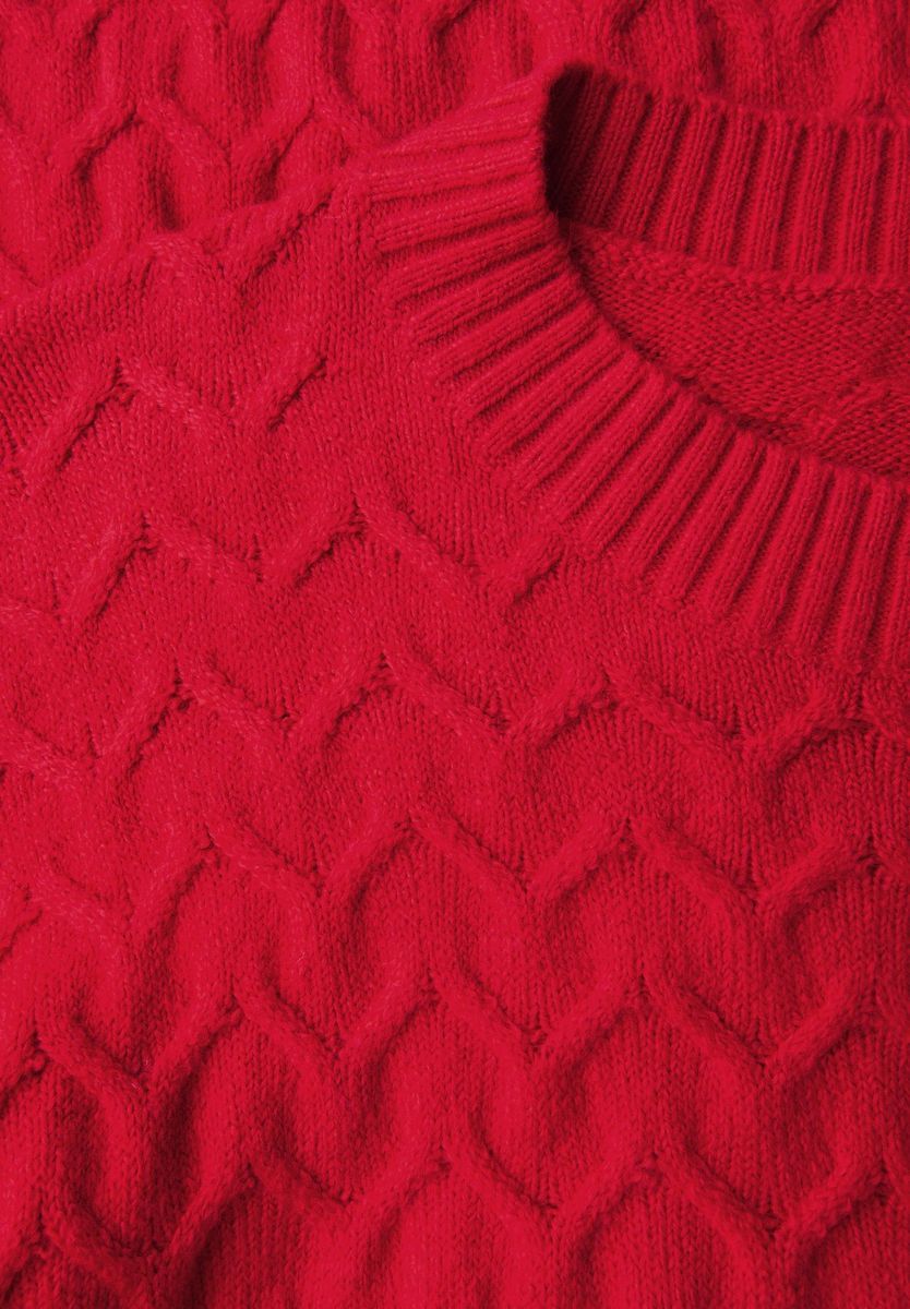 Strukturierter Strick-Rundhals-Pullover