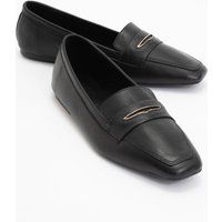 Elegante Lederloafer mit Karree-Zehenpartie