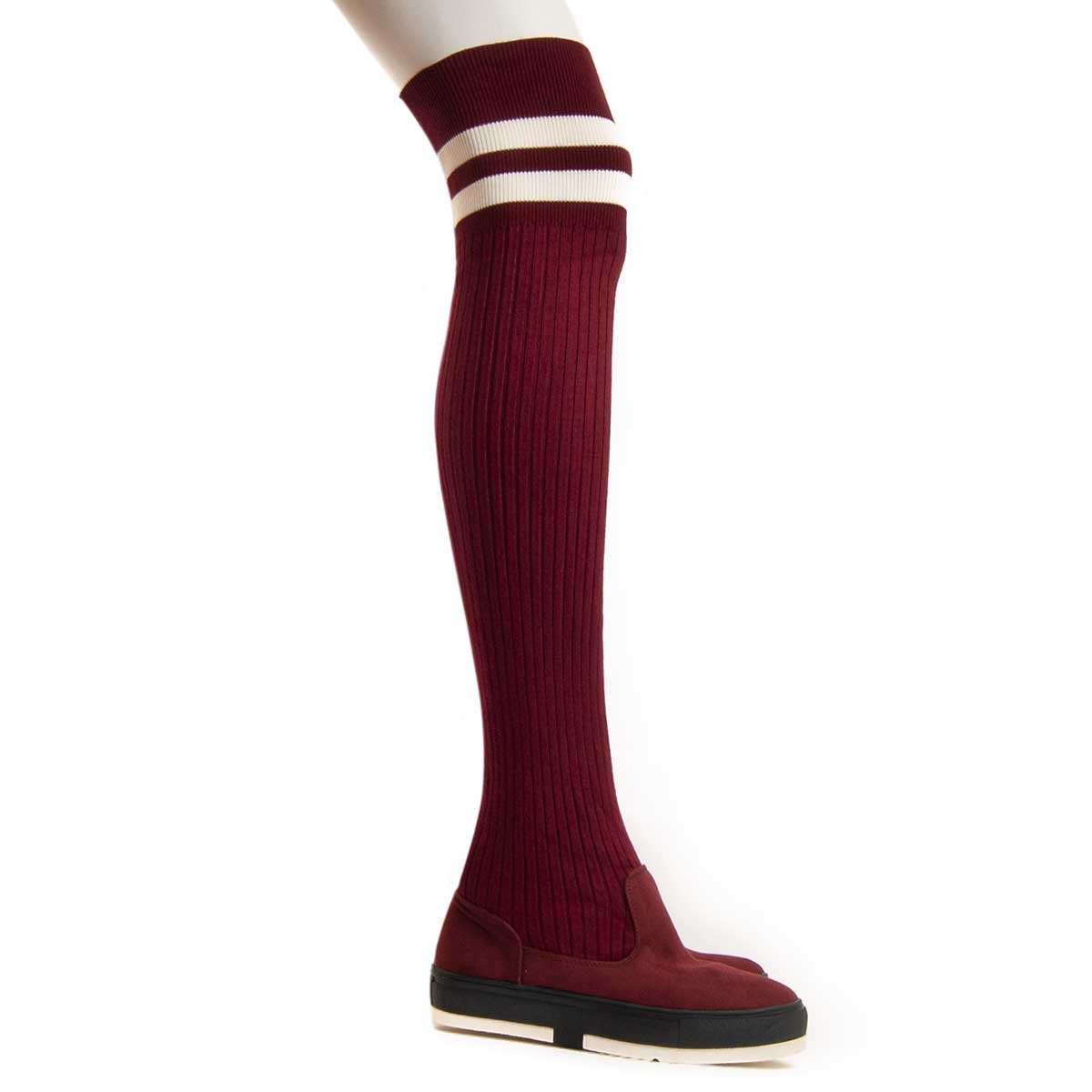 Overknee-Plattformstiefel aus Rippstrick