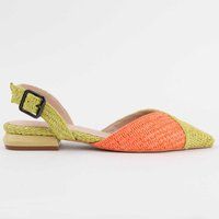 Geflochtene Slingback-Ballerinas aus Raffia