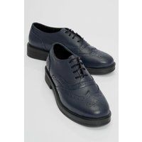 Handgefertigte Leder-Oxfords mit Budapester-Muster