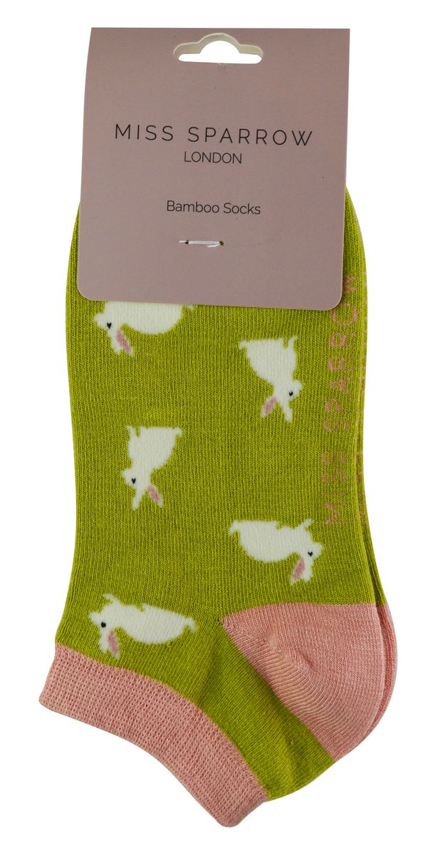 Verspielte Sneaker-Socken mit Hasenmuster