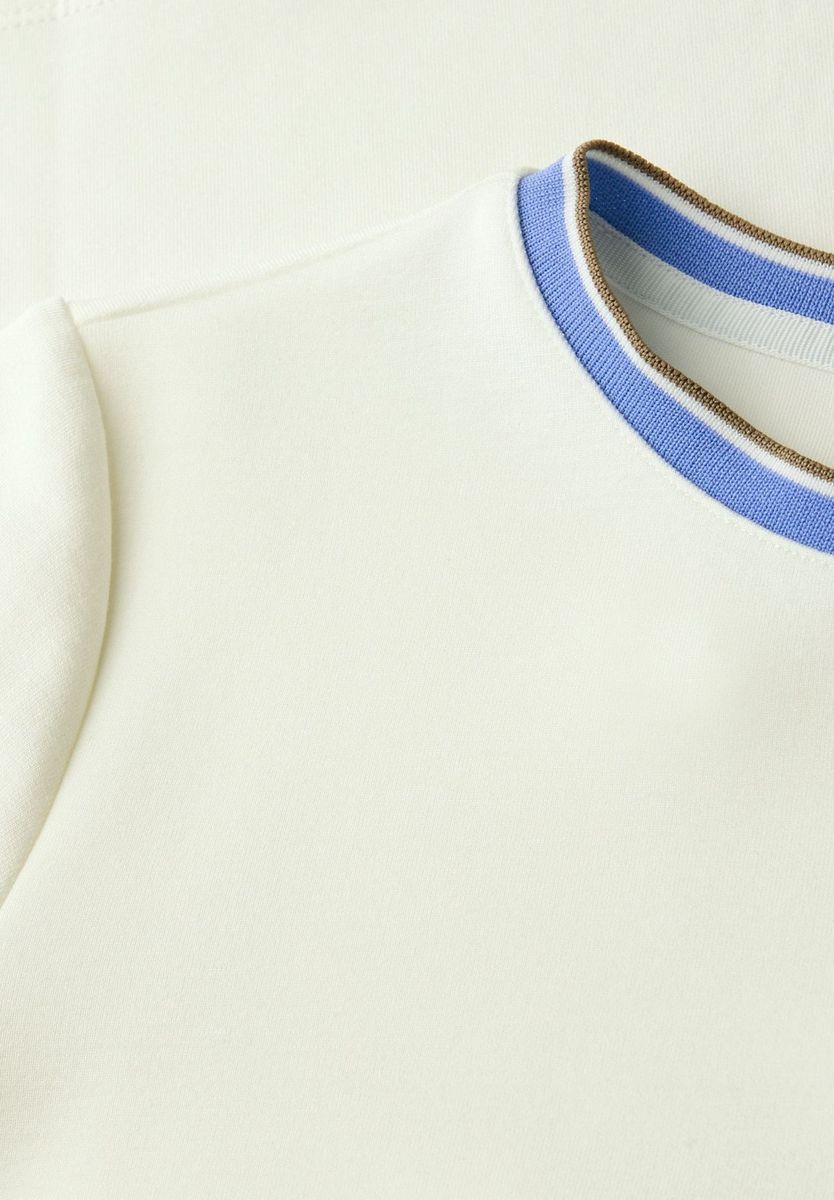 Rundhals T-Shirt mit entspannter Passform