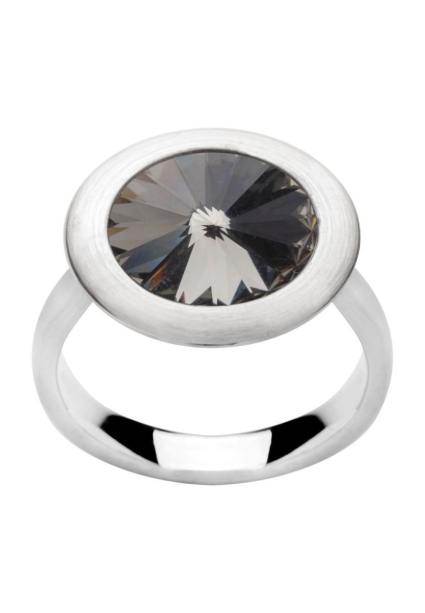 Silberring mit schwarzem Kristallakzent