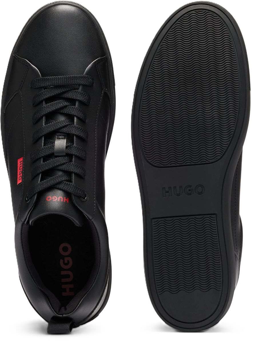 Minimalistische Low-Top-Sneaker aus Kunstleder