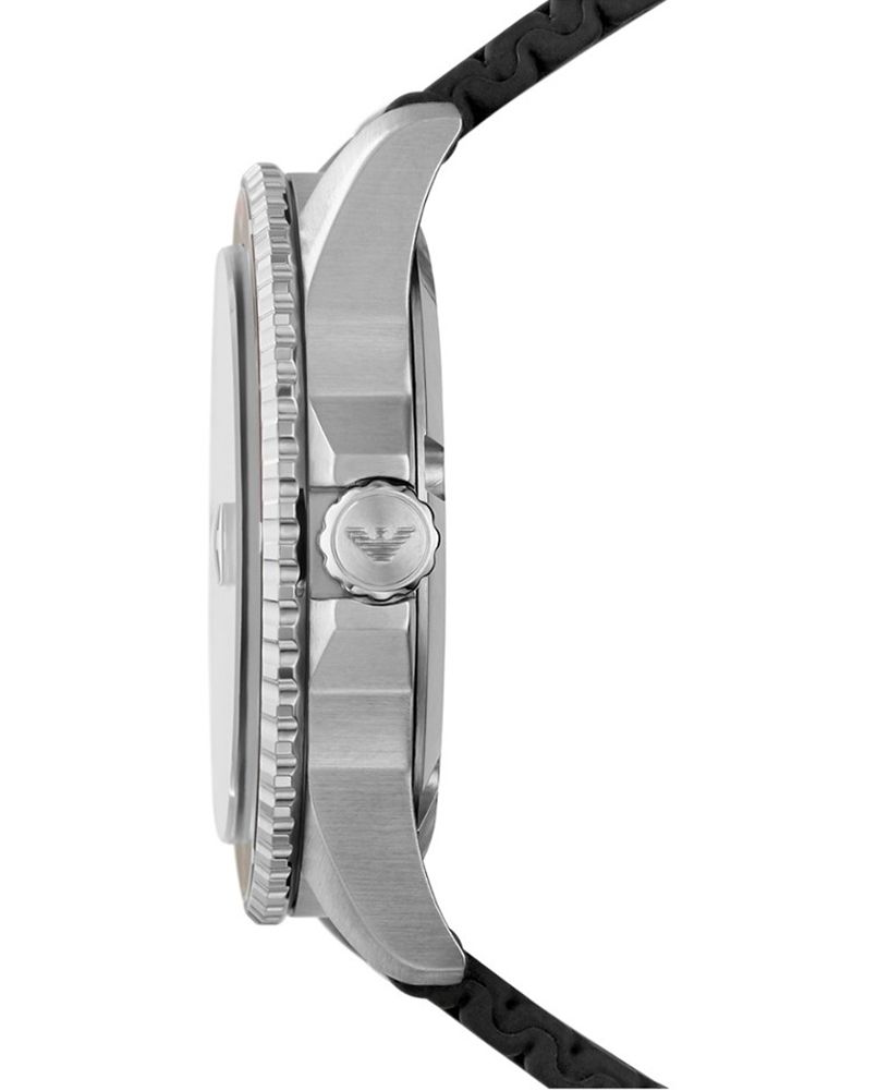 Sportliche Armbanduhr im Taucher-Stil