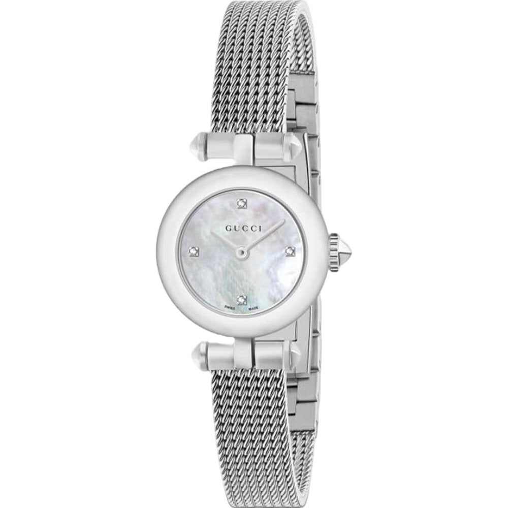 Diamantbesetzter Zeitmesser mit Milanaise-Armband