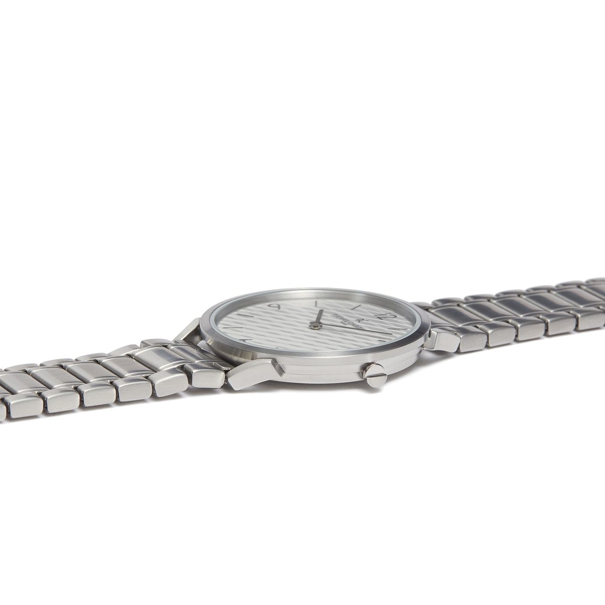 Elegante Analog-Uhr mit Streifenzifferblatt