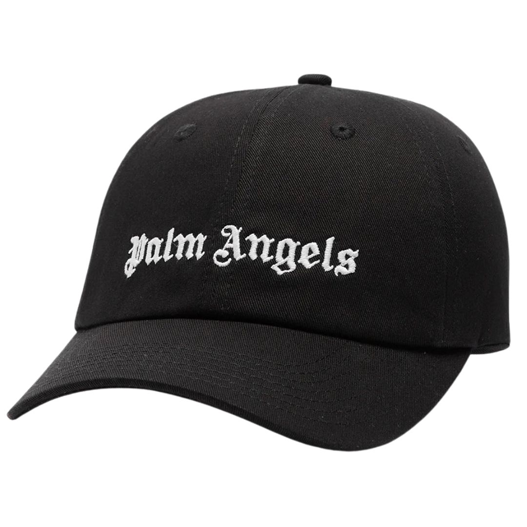 Cap mit Gothic-Schrift-Stickerei
