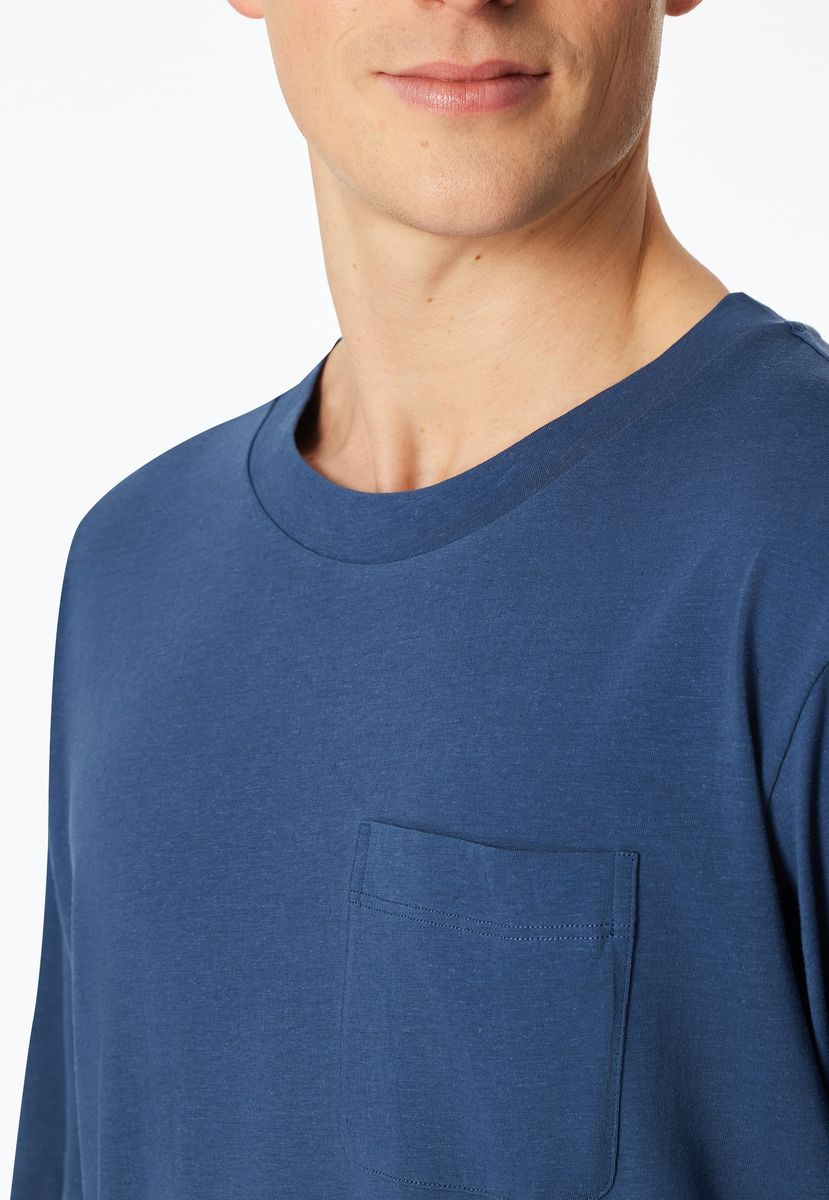Entspanntes Lounge-Shirt mit Tasche