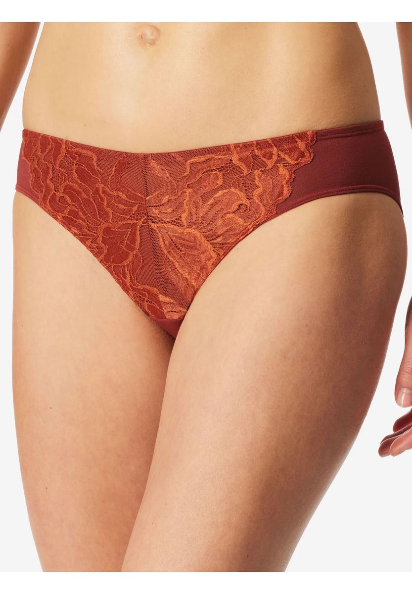 Premium-Slip mit filigraner Spitze