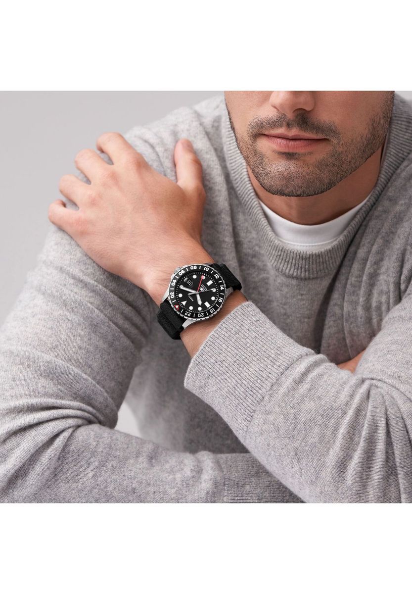 Klassische Schwarze Edelstahluhr