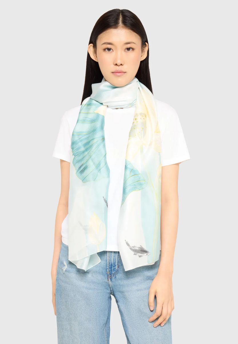 Leichtes Schaltuch mit Koi-Print