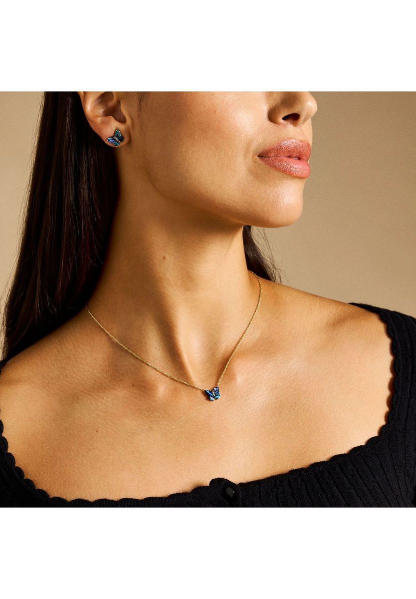 Goldene Halskette mit Schmetterlingsanhänger