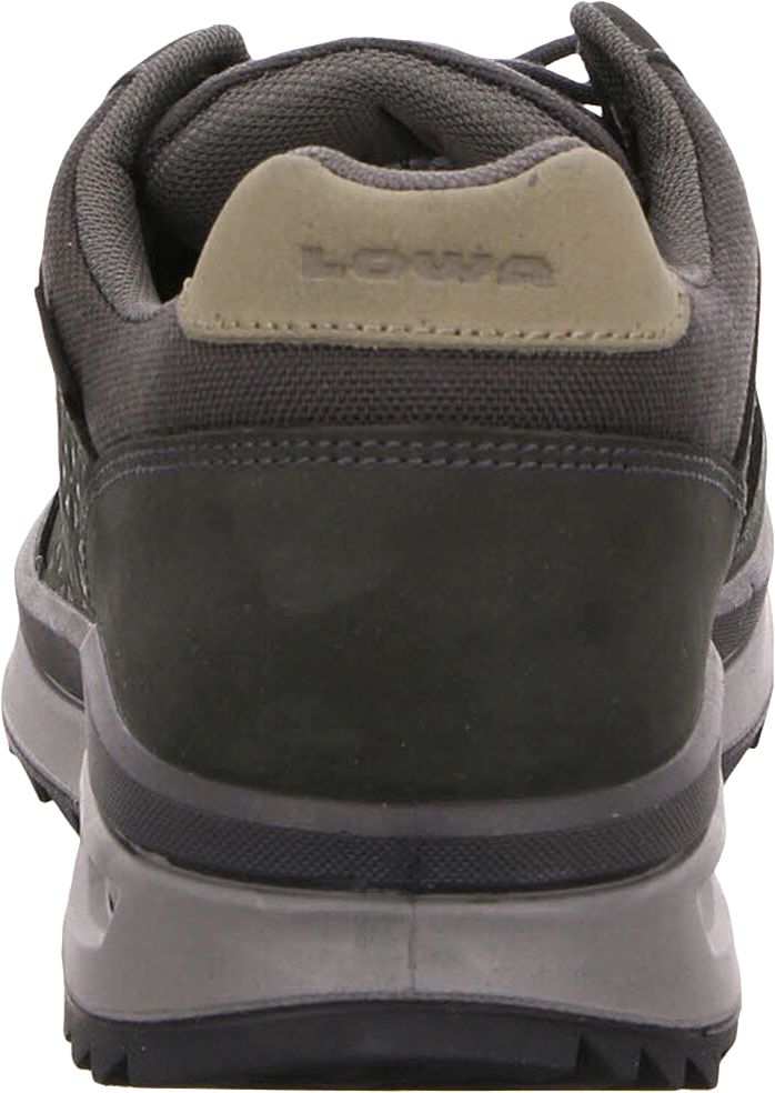 Funktionale wasserdichte Outdoor-Sneaker