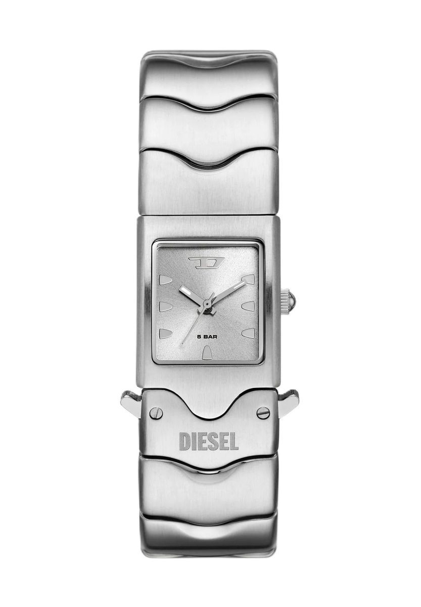 Silberfarbene Edelstahlarmbanduhr