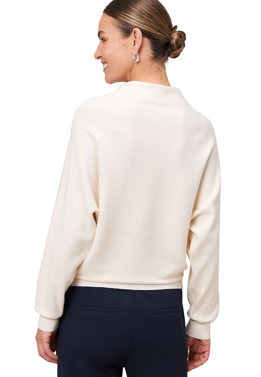 Strukturierter Strickpullover mit Stehkragen