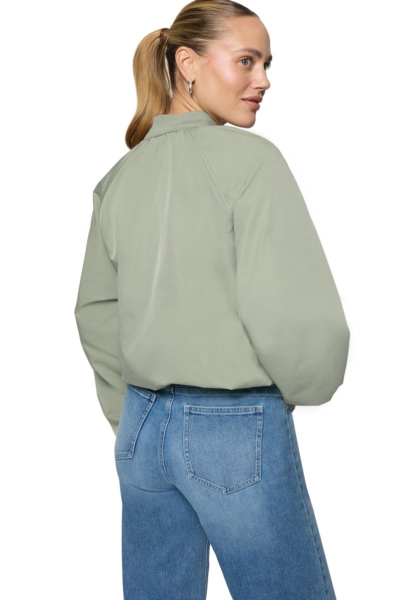 Oversized Bomberjacke in Crop-Optik