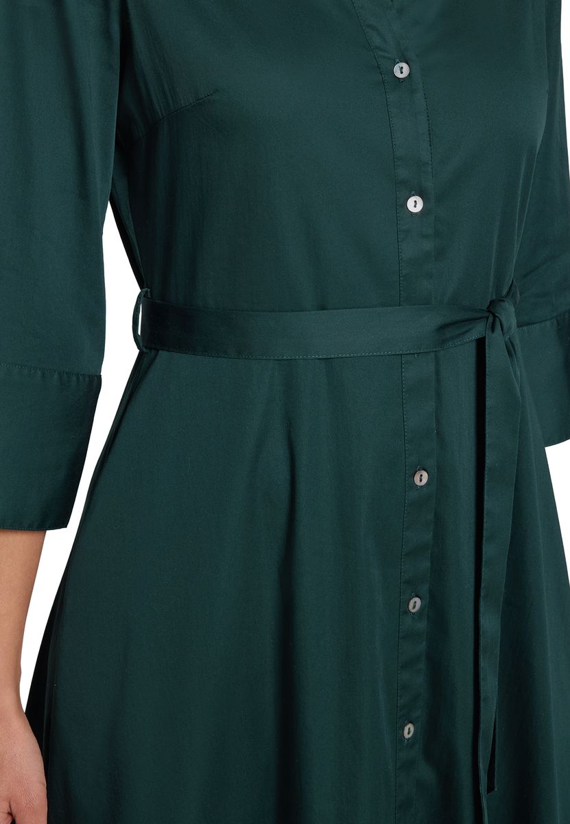 Klassisches Midi-Hemdblusenkleid