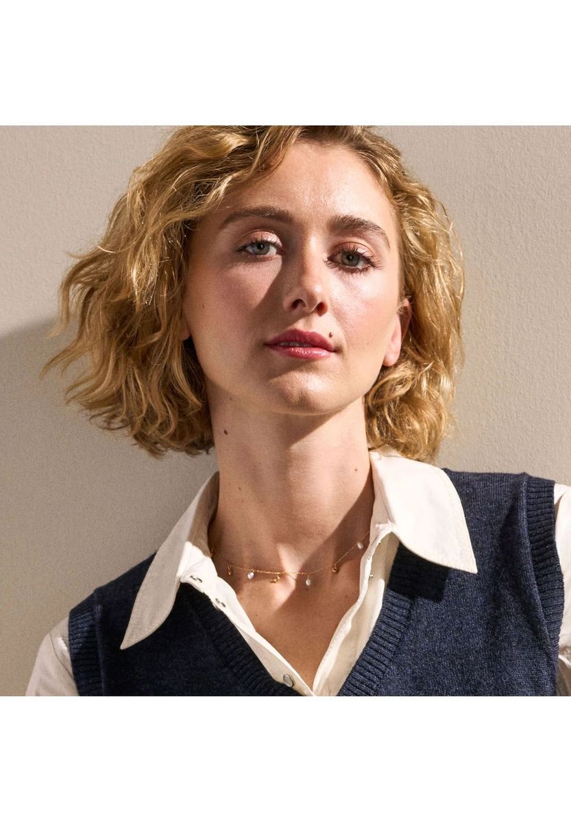 Zarte Goldkette mit Süßwasserperlen