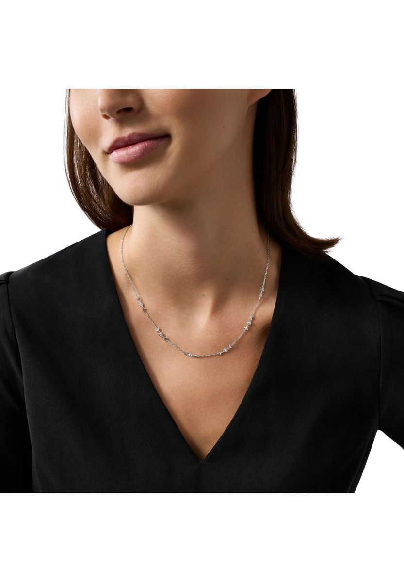 Zarte Halskette aus Sterlingsilber mit Stein