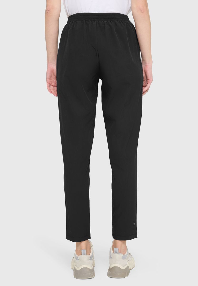 Tapered Laufhose mit Bundfalten