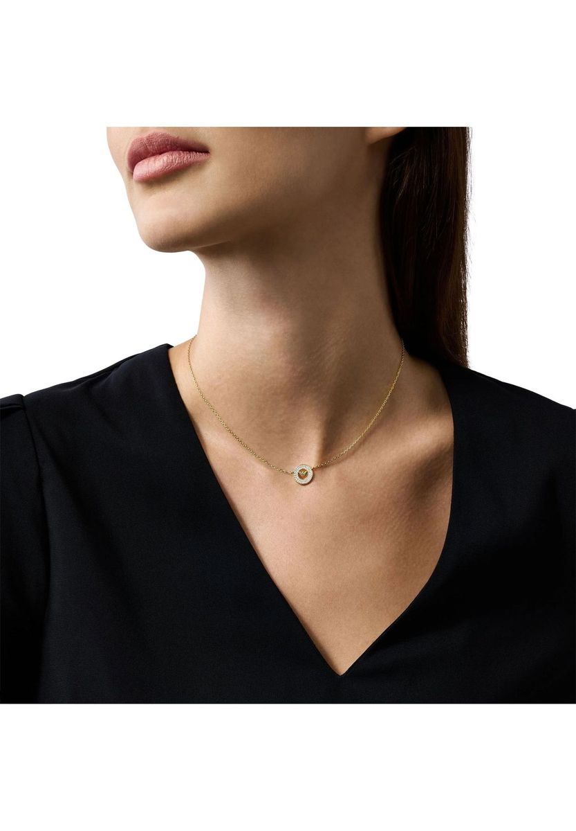 Elegante goldfarbene Halskette mit Logo-Anhänger