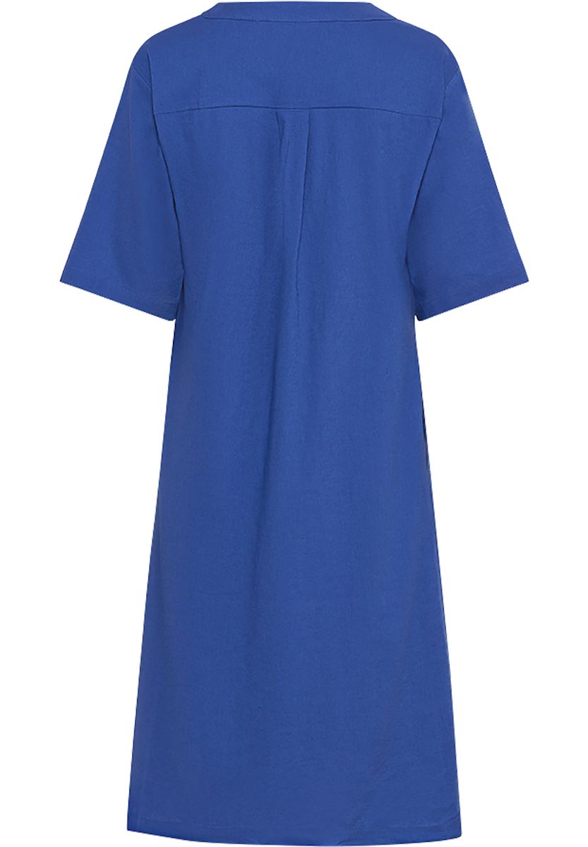Gerades Shirtkleid mit V-Ausschnitt