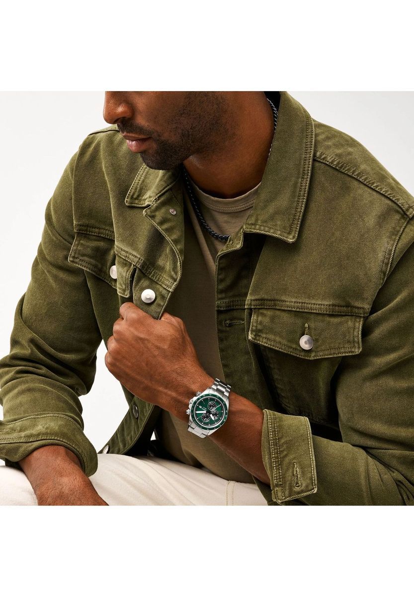 Silberner Chronograph mit grünem Zifferblatt